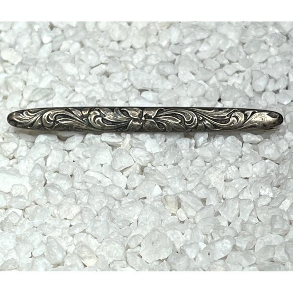 Vintage Victorian Silver Engraved Floral Bar Baguette Pin Brooch - Picture 1 of 8